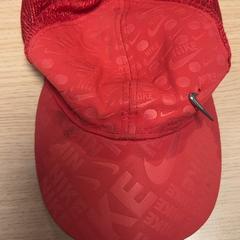 Gorra de beisbol, ha sido reportado por Pathé Buitenhof con iLost