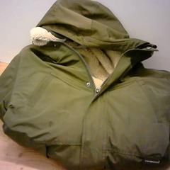 Jacket groen, as reported by Bobbejaanland using iLost