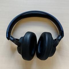 전자제품 - hoofdtelefoon, iLost를 사용하여 Centraal magazijn에 보고됨