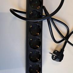 Kábel verlengkabel, zwart, ako bolo nahlásené TU/e - Receptie Gemini noord pomocou iLost