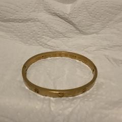 Gold Bracelet, jak bylo nahlášeno na iLost