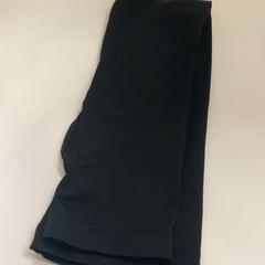 アームカバー & 片方, como reportado por IKEA鶴浜 utilizando o iLost