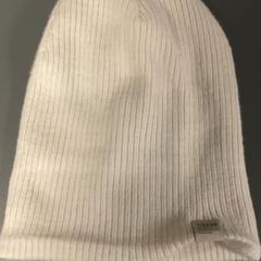 Sombrero de beanie beannie, ha sido reportado por MEININGER Hotel Copenhagen con iLost