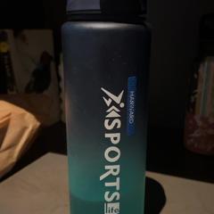 Bottle Blue, turqouise, as reported by MEININGER Hotel Amsterdam City West using iLost