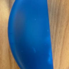 Brillenkoker met bril Blauw, zoals gemeld door Bobbejaanland met iLost