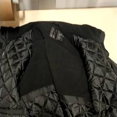 Chaqueta, ha sido reportado por IKEA Zwolle con iLost