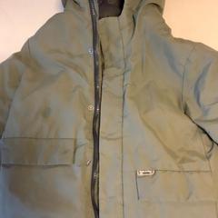 Jakke, som rapportert av Artis ved bruk av iLost