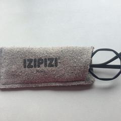 Estuche para lentes con lentes, segundo informou Madurodam usando iLost