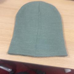 Gorro Groene muts, ha sido reportado por Pathé Amsterdam Noord con iLost