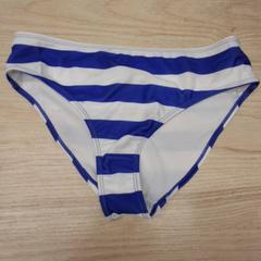 Slip de bain، كما تم الإبلاغ عنه بواسطة IKEA Montpellier عبر iLost