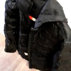 Chaqueta, ha sido reportado por Qbuzz ZHN con iLost