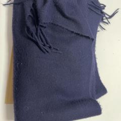Fleece Sjaal donkerblauw/paars, as reported by Koninklijk Theater Carré using iLost