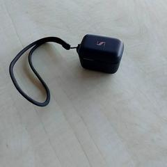 Auricular, ha sido reportado por Blauwnet Zwolle con iLost