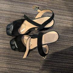 Szandál, amint azt Inntel Hotels Utrecht Centre az iLost segítségével jelentette.