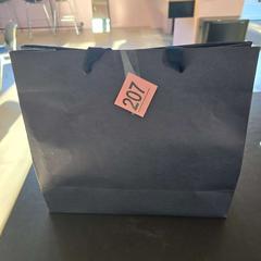 Gift bag blue, as reported by Conscious Hotel Westerpark using iLost
