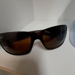 Gafas de sol, segundo informou IKEA Utrecht usando iLost