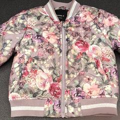 Chaqueta, ha sido reportado por IKEA Älmhult con iLost