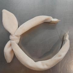 İLost kullanarak IKEA Brno tarafından bildirildiği gibi Kafa bandı