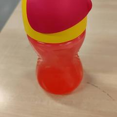 Detská fľaša flasa, as reported by IKEA Bratislava using iLost