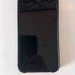 Téléphone, a été signalé par RRReis IJssel-Vecht utilisant iLost