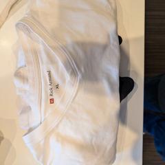 T shirt, ako bolo nahlásené Inntel Hotels Utrecht Centre pomocou iLost