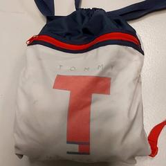 Turnpike-pose, som rapportert av Centraal magazijn ved bruk av iLost