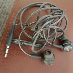 Slúchadlo noir, ako bolo nahlásené TCL pomocou iLost