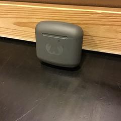 Oorcase, zgłoszono przez Qbuzz U-OV przy użyciu iLost