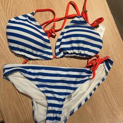 Bikini, zoals gemeld door Van der Valk Hotel Eindhoven - Best met iLost