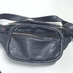 Taška & Dámská kabelka, jak nahlášeno Gemeente Utrecht pomocí iLost