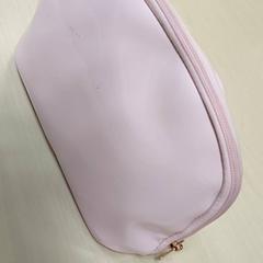 Borsa - Make-Up Tasje Roze, come riportato da Centraal magazijn utilizzando iLost