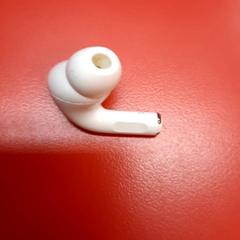 Airpod, zoals gemeld door UvA REC met iLost