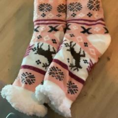 Calcetín, segundo informou MEININGER Hotel Köln West usando iLost