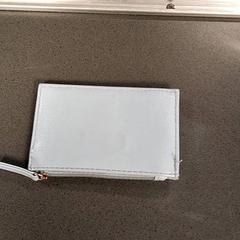 지갑 porto, iLost를 사용하여 Breng Nijmegen에 보고됨