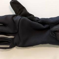 Kleidung - Handschoen, gemeldet von Regio West-Vlaanderen über iLost