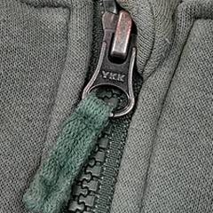 Maglione, come riportato da IKEA Gent utilizzando iLost