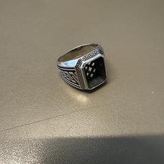 Ring Zilverkleurig, gemeldet von Vrije Universiteit Brussel (VUB) über iLost