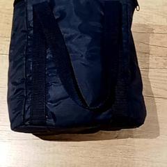 Poltsa Draagtas, gisa salatu by Regio Antwerpen - Brussel iLost erabiliz