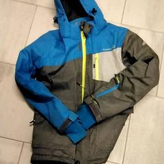 Chaqueta, ha sido reportado por Gemeente Puurs-Sint-Amands con iLost