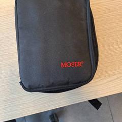 Astuccio zwart, come riportato da Centraal magazijn utilizzando iLost