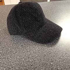 Gorra, ha sido reportado por Connexxion Amstelveen con iLost