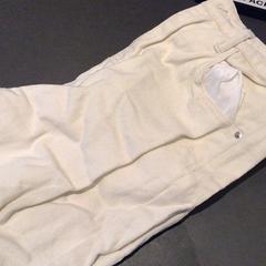 Jeans, zoals gemeld door Van der Valk Hotel Amsterdam Zuidas met iLost