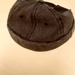 Czapka, zgłoszono przez Mövenpick Hotel Amsterdam City Centre przy użyciu iLost