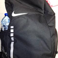 İLost kullanarak Qbuzz DMG tarafından bildirildiği gibi Sırt çantası Gymspullen