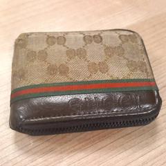 Titular do cartão Erkiliç, como reportado por RRReis Veluwe Zuid - Ede utilizando o iLost