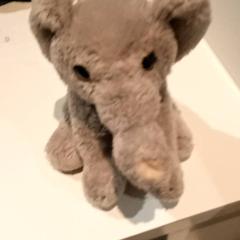 Jouet, a été signalé par Pathé Nijmegen utilisant iLost