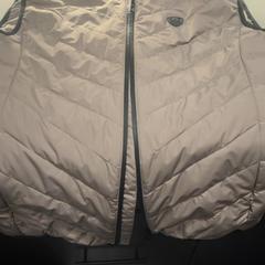 Body warmer, as reported by Van der Valk Hotel Houten using iLost