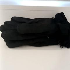 Guants, segons ha informat Arriva Limburg Noord mitjançant iLost