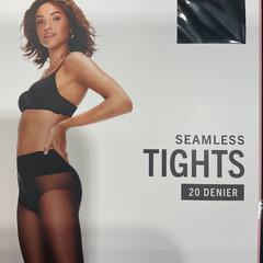 Panty, as reported by Designer Outlet Roosendaal using iLost