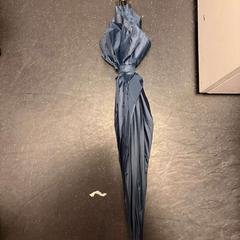 傘 がiLostで Ramada by Wyndham Amsterdam Airport Schiphol によって報告されました